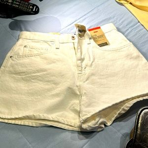Levi's Women's High Waist Shorts - Cream